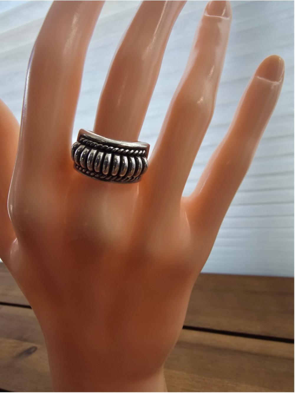 Navajo Thomas Charley TC Sterling Silver Ribbed Melon Band Ring US Size 8